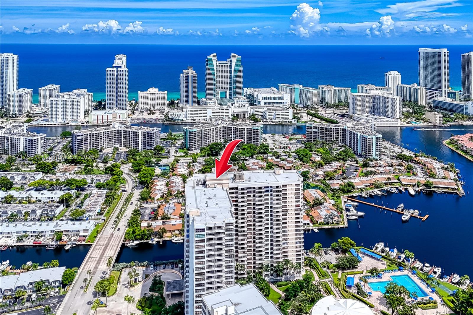 OLYMPUS CONDO - Residential