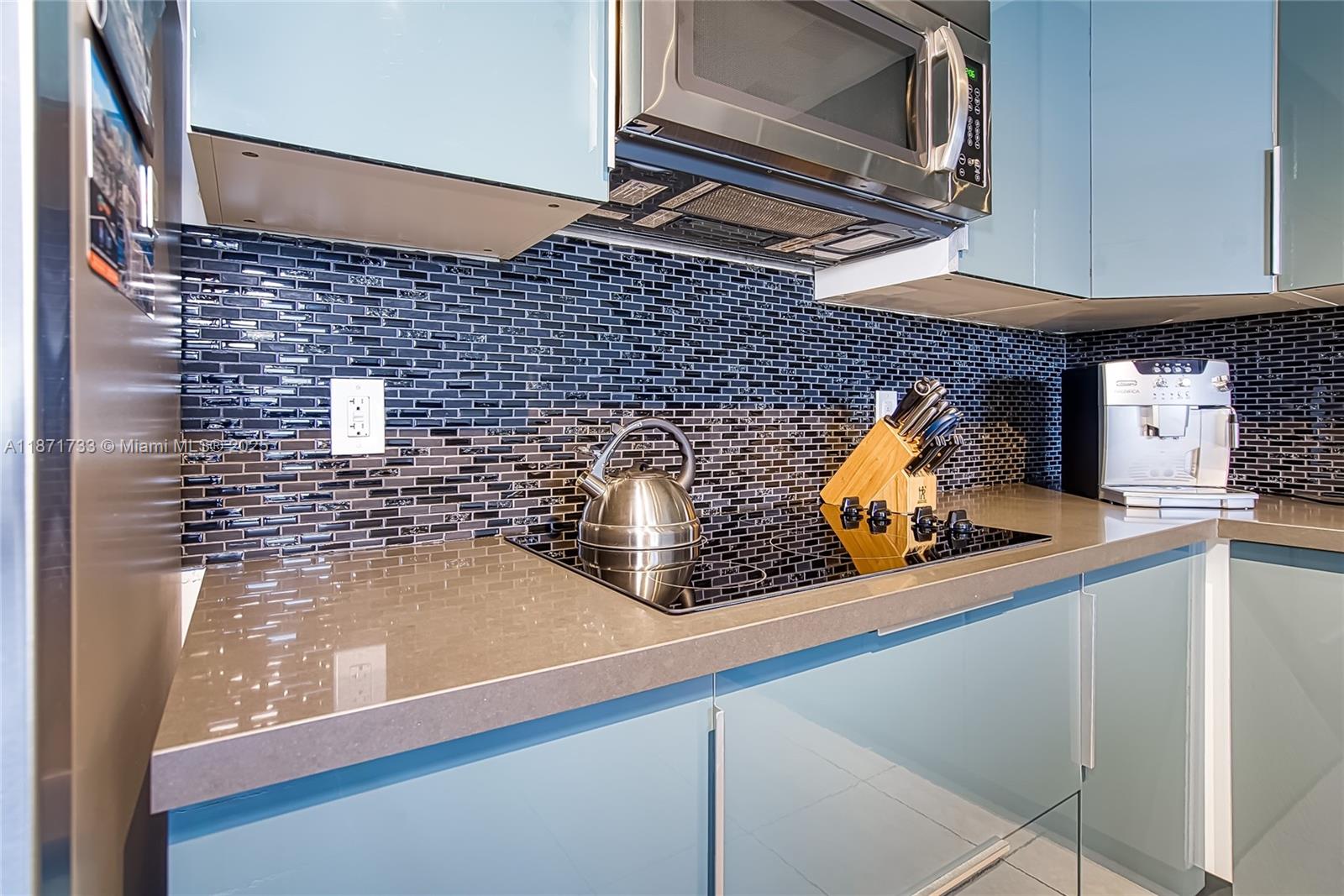 OLYMPUS CONDO - Residential