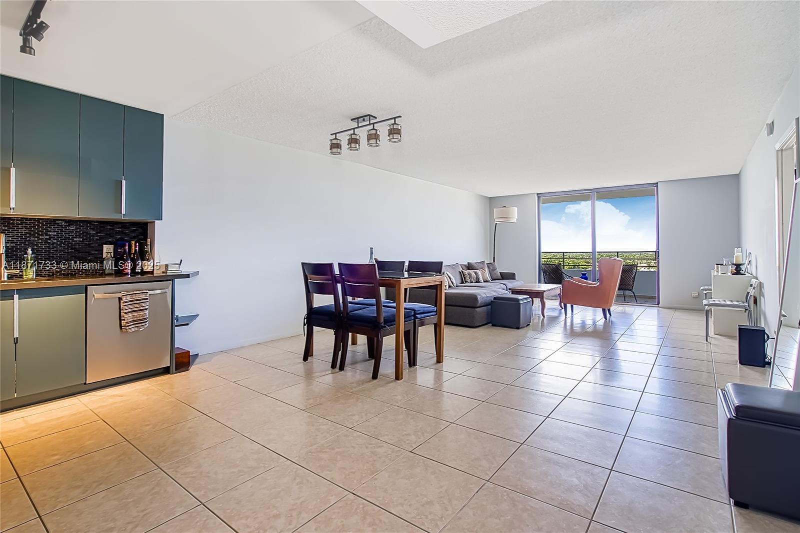 OLYMPUS CONDO - Residential