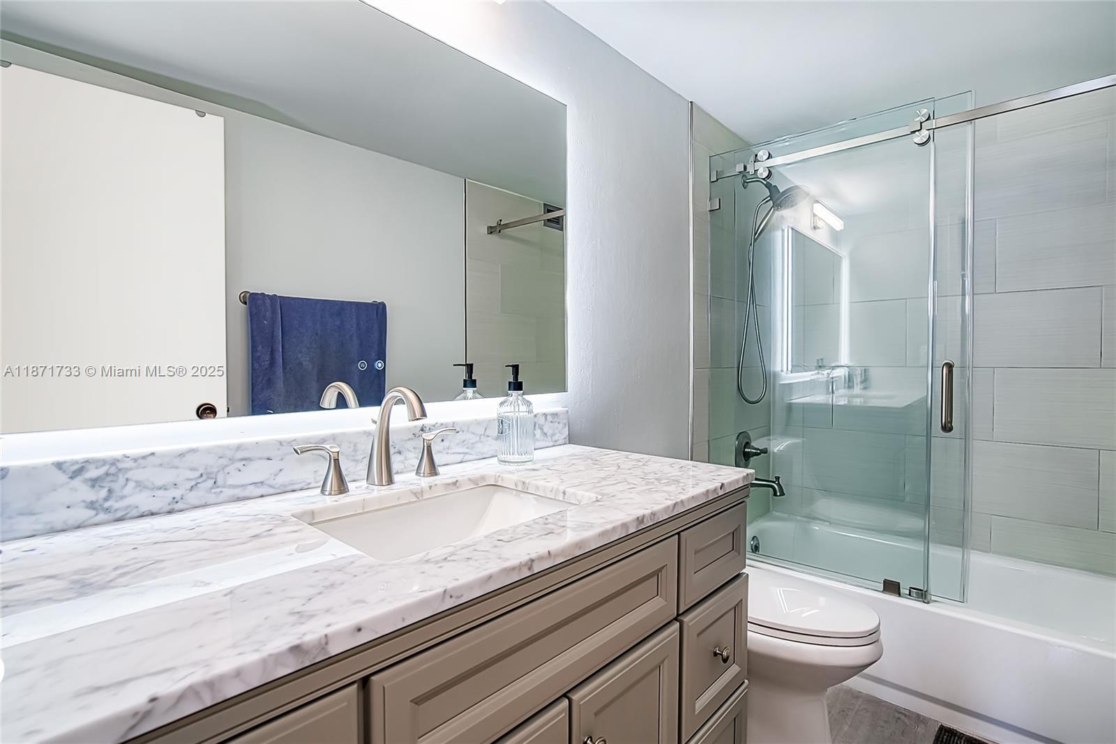 OLYMPUS CONDO - Residential