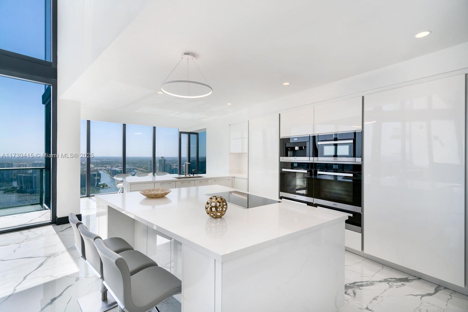 18555 COLLINS AVENUE COND - Residential