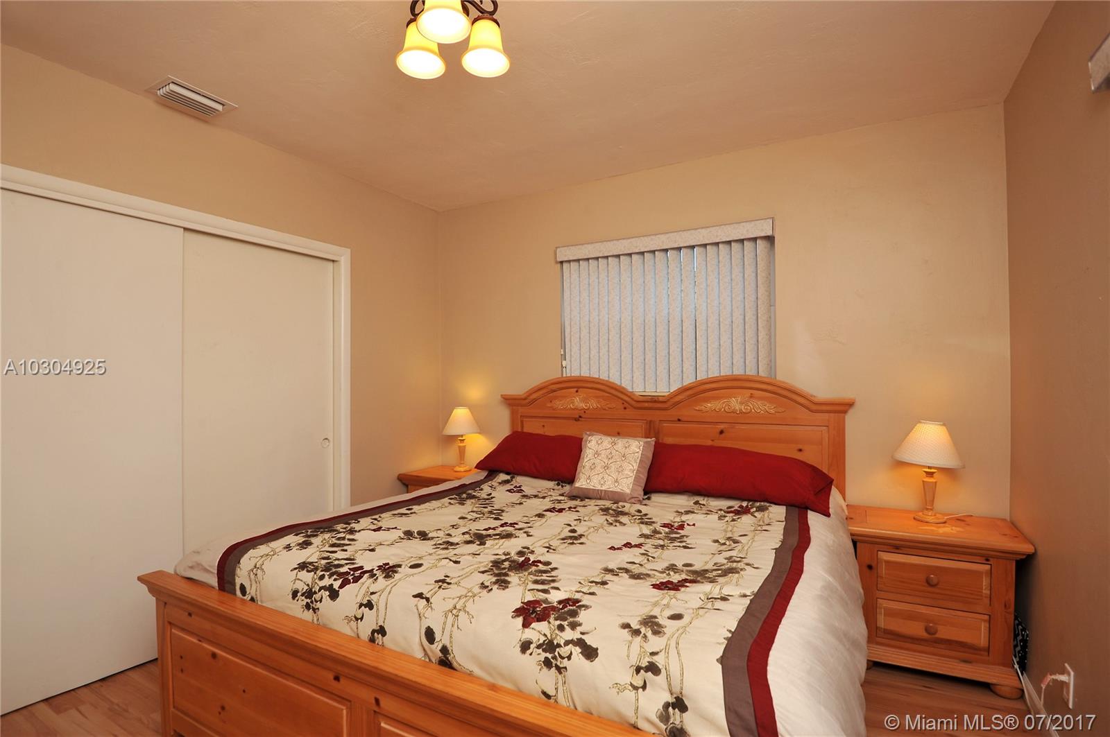 SHERIDAN PARK - Residential