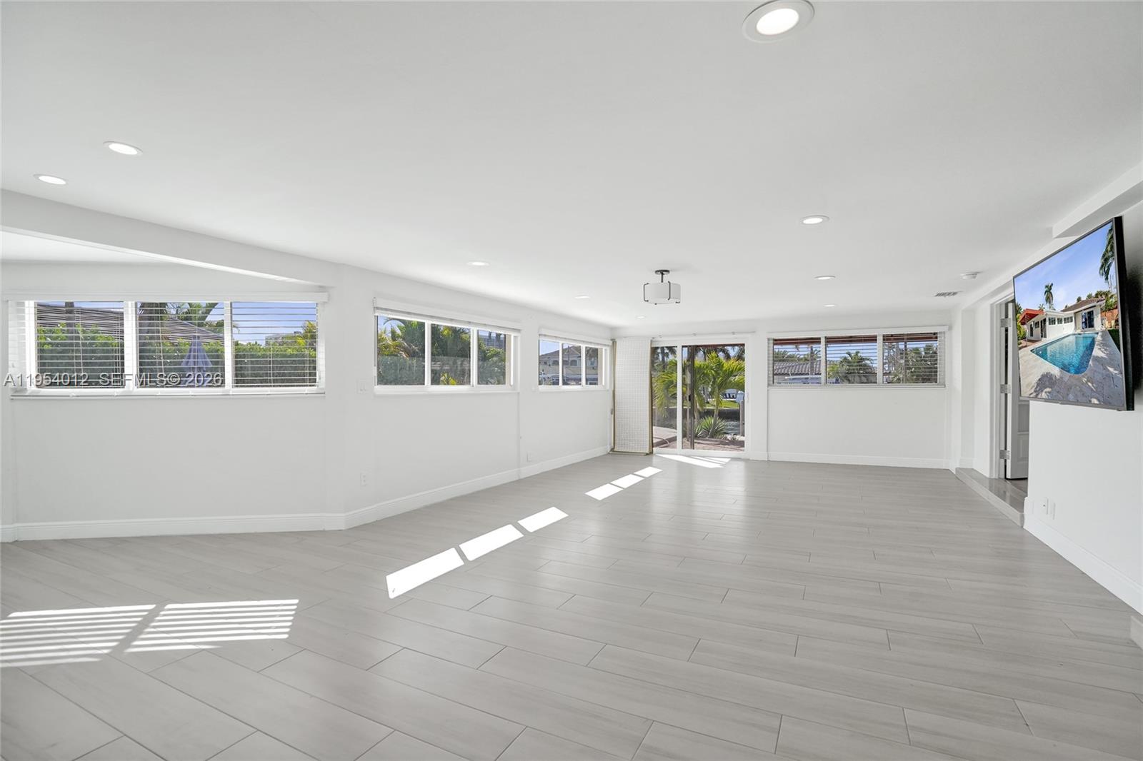 HARBOR VILLAGE SEC G - Residential