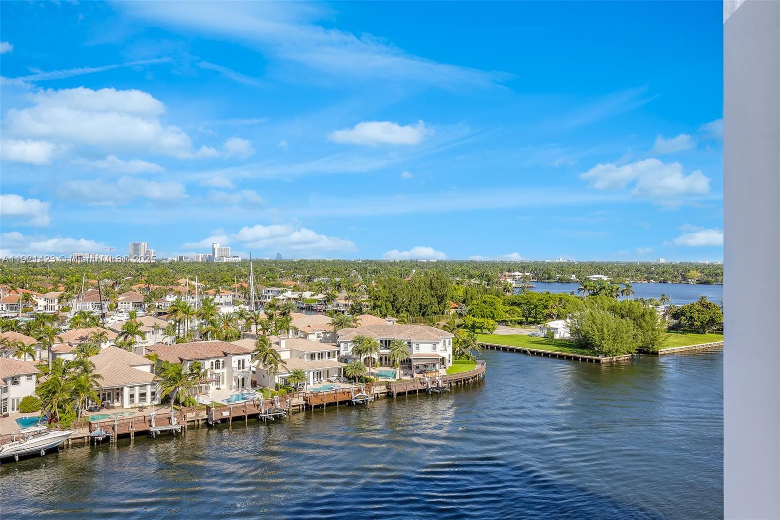 TRAFALGAR TOWERS CONDOMIN - Residential Lease