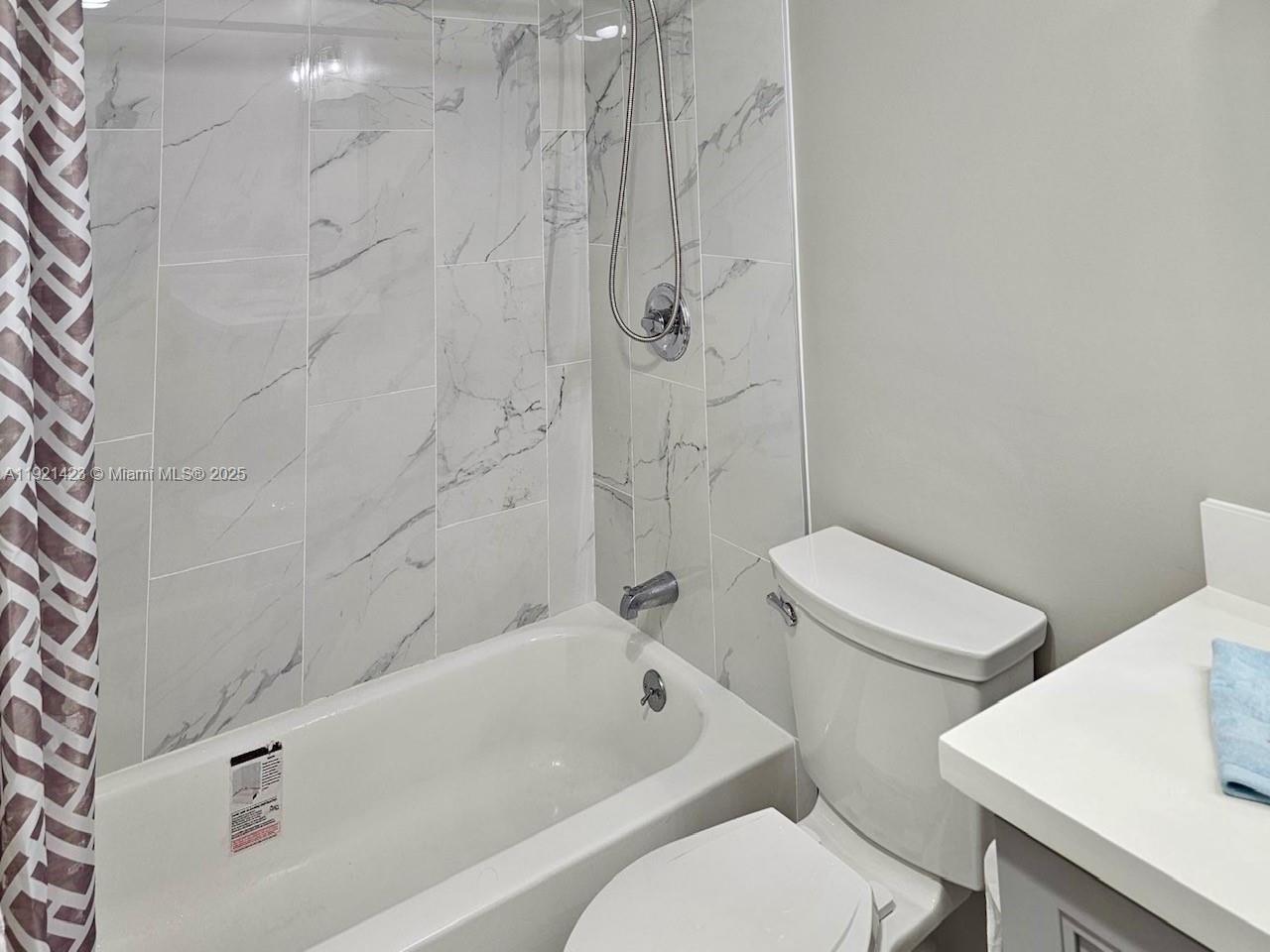 TRAFALGAR TOWERS CONDOMIN - Residential Lease