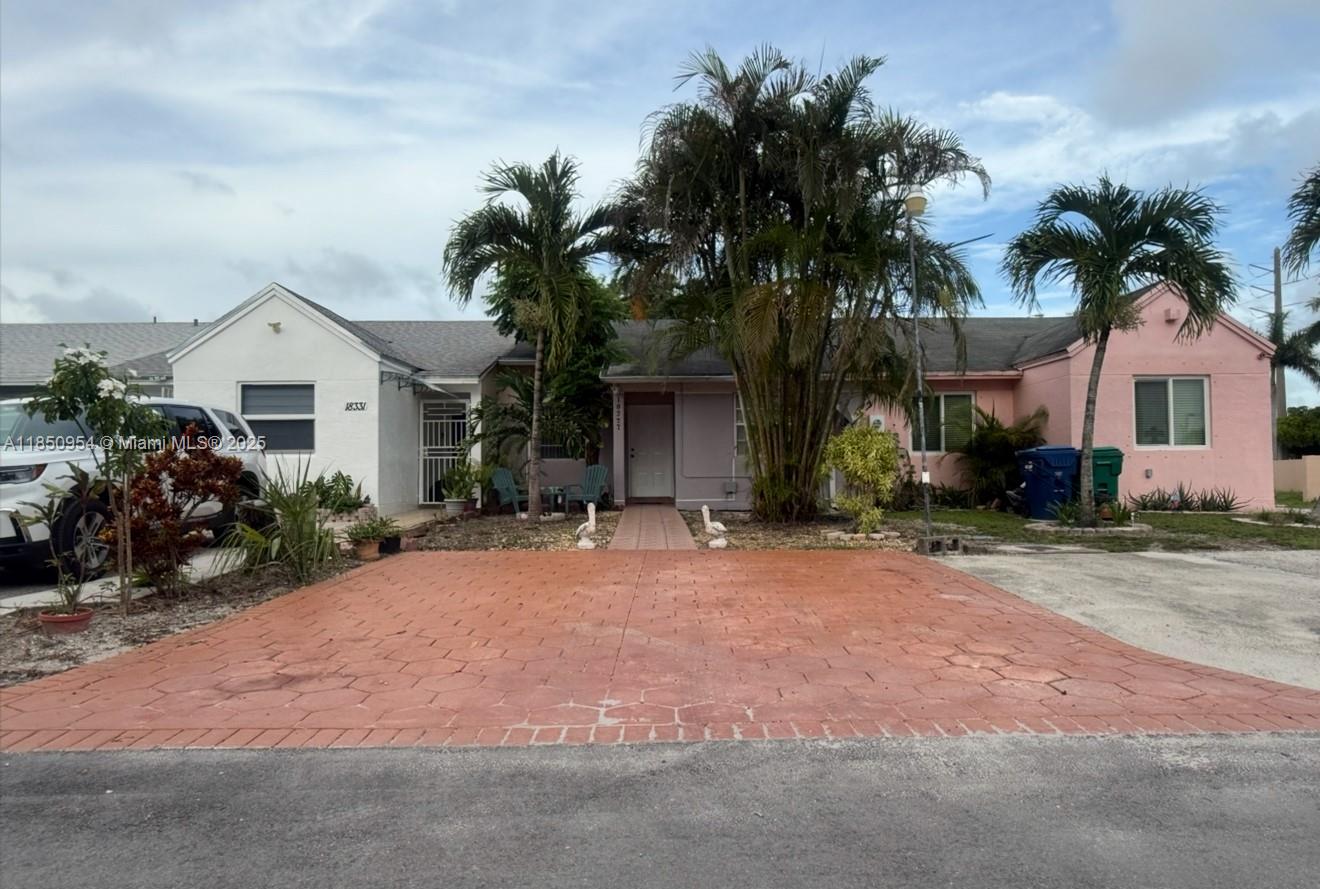 This well sought out Miami Gardens very spacious 2 Bedroom 2 Bath Townhome with a comfy front yard and backyard will not last! Fruit trees on premises include Avocadoes. This gem is conveniently located less than 1-2 miles from 3 Walmarts, Ross, Planet Fitness, LA Fitness, BrandSmart and Home Depot and much, much more!
***Seller Motivated and Contingent to Probate which is set to be finalize soon.
ALL OFFERS must be submitted with DU.
