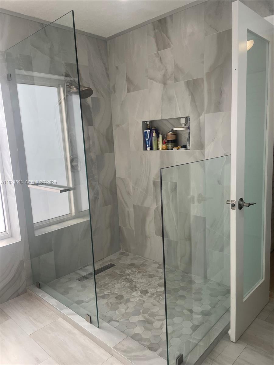 HAMMOCKS SEC 3 - Residential