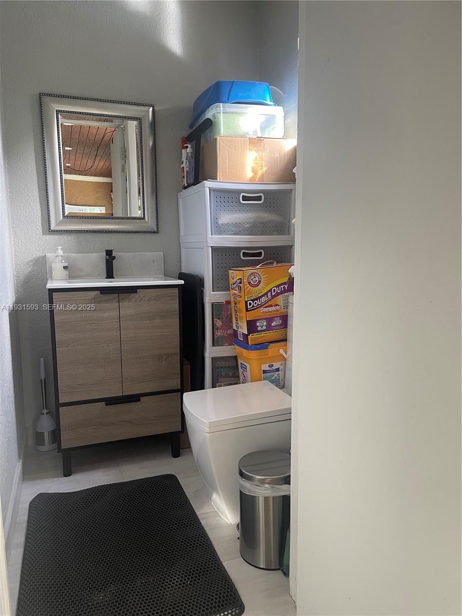 HAMMOCKS SEC 3 - Residential