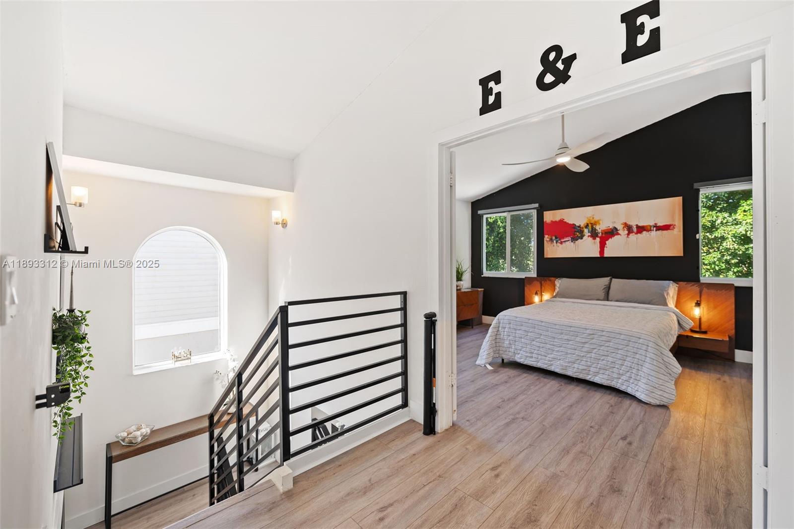 HAMPTON LAKES - Residential