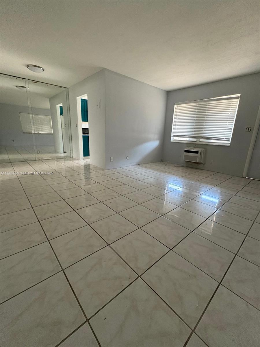 PELL MANOR CONDO - Residential Lease