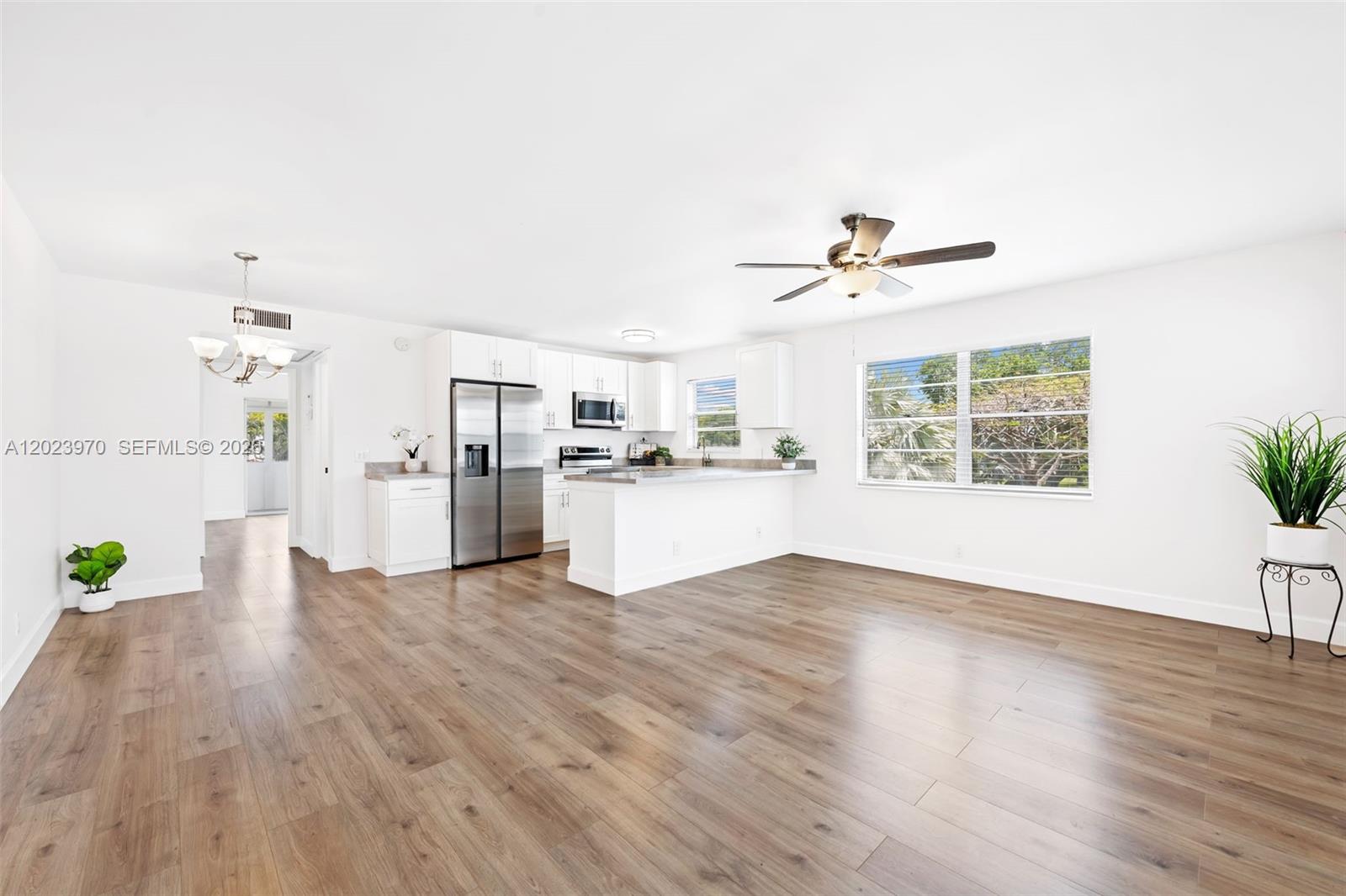 17 Lyndhurst A