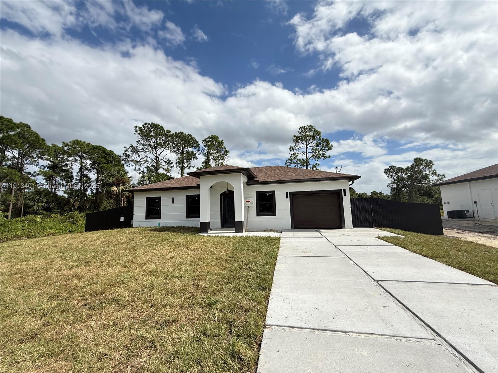 LEHIGH ACRES - Residential