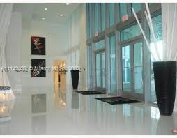 WIND CONDO - Residential