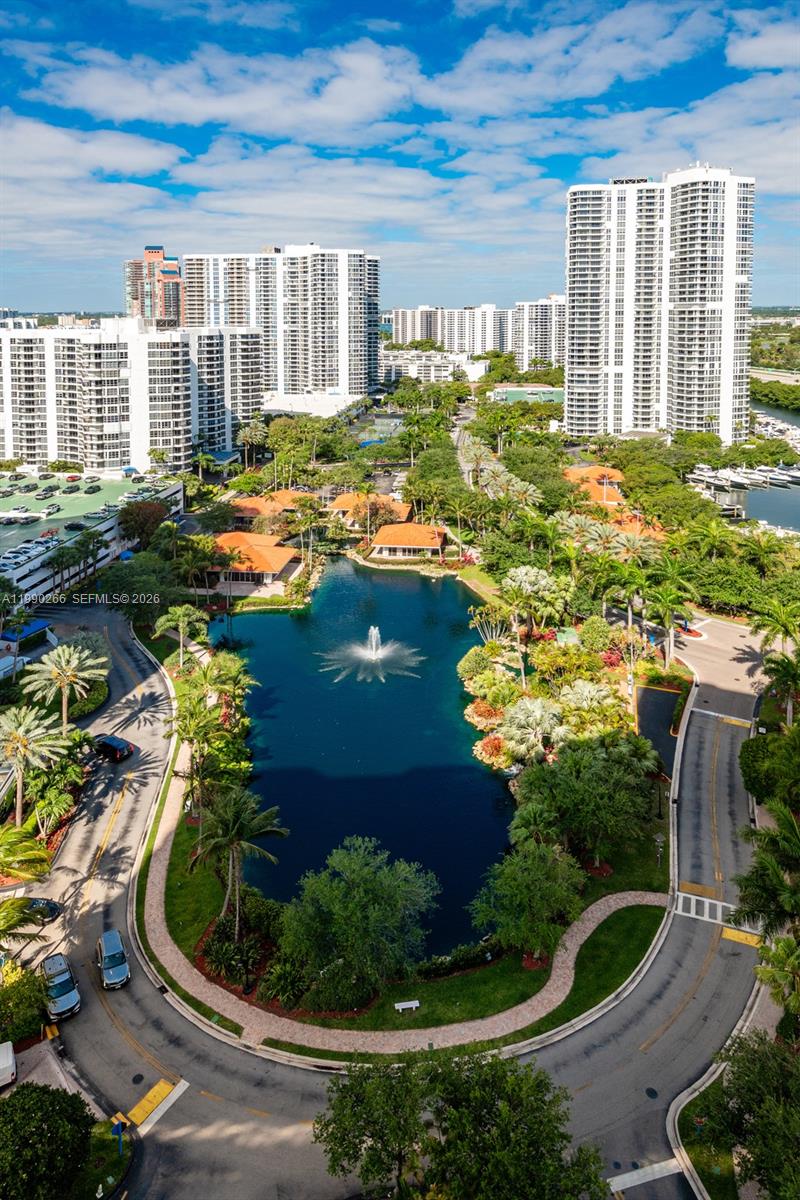 MYSTIC POINTE CONDO NO TW - Residential