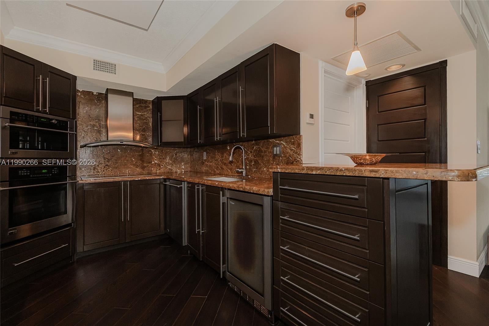 MYSTIC POINTE CONDO NO TW - Residential