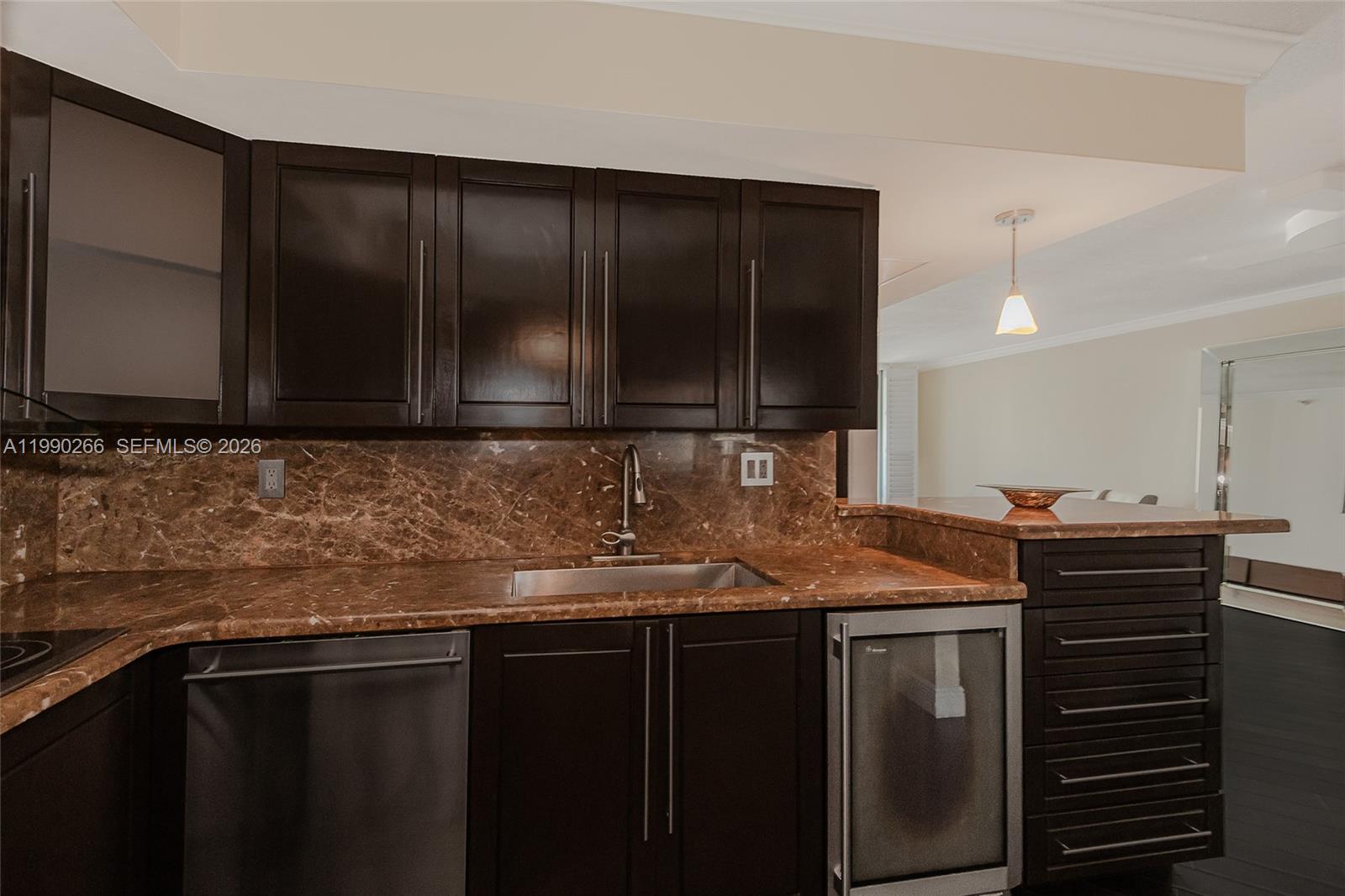 MYSTIC POINTE CONDO NO TW - Residential