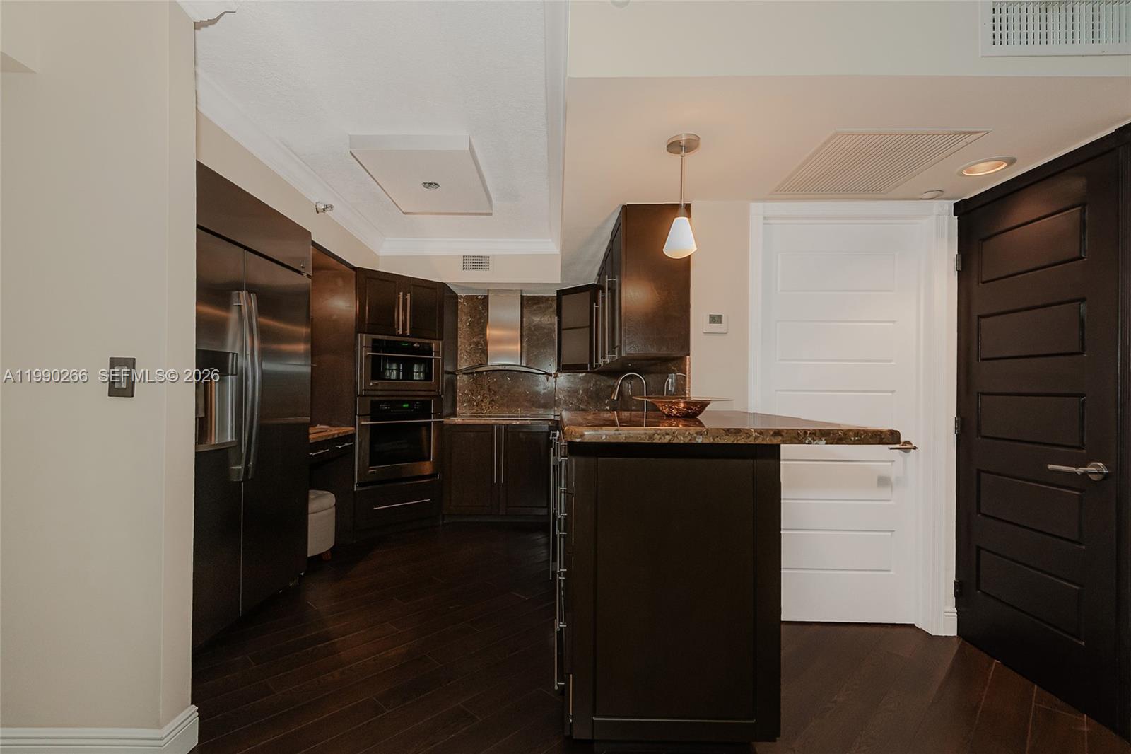 MYSTIC POINTE CONDO NO TW - Residential