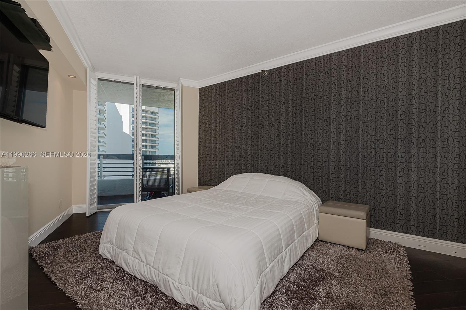 MYSTIC POINTE CONDO NO TW - Residential