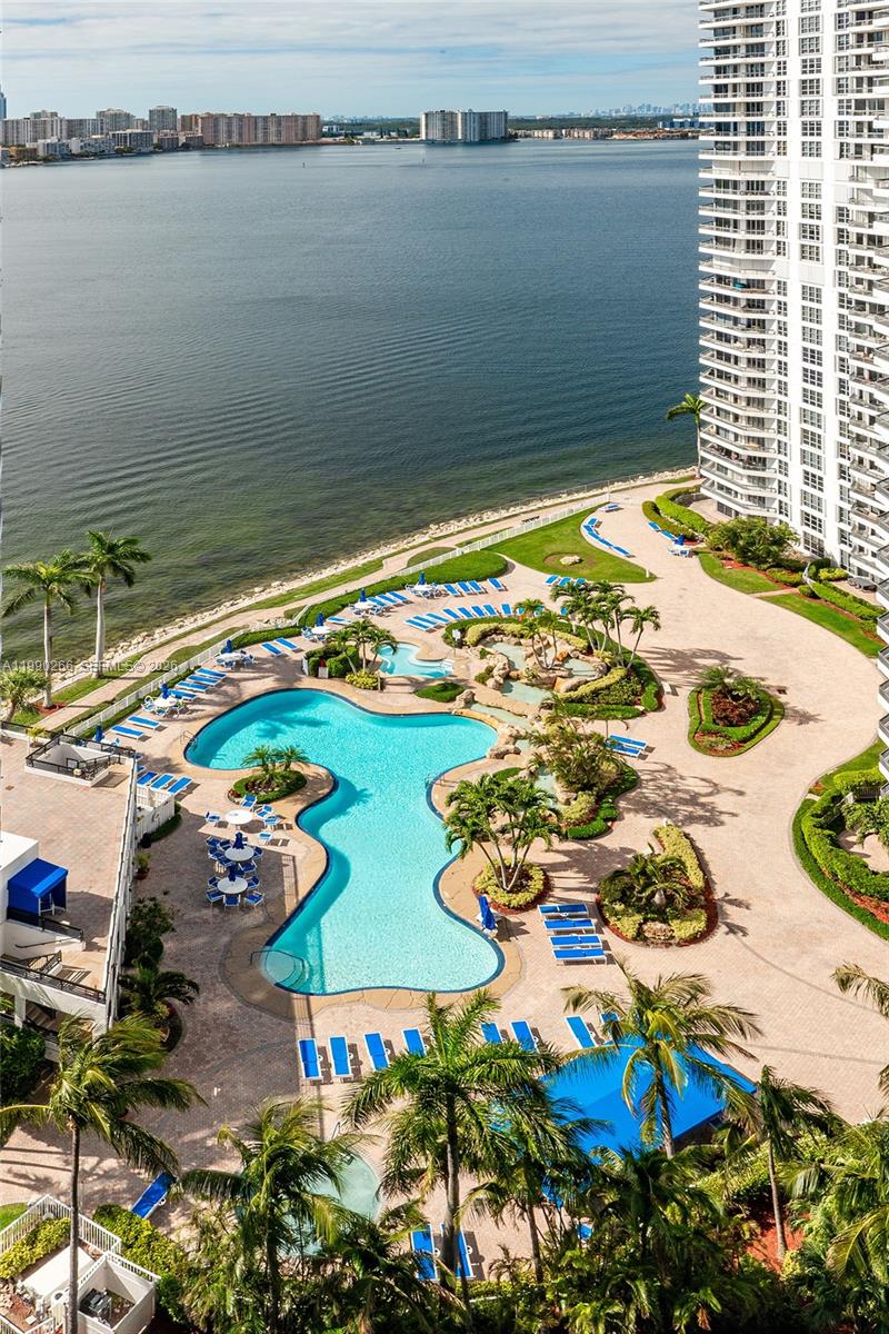 MYSTIC POINTE CONDO NO TW - Residential