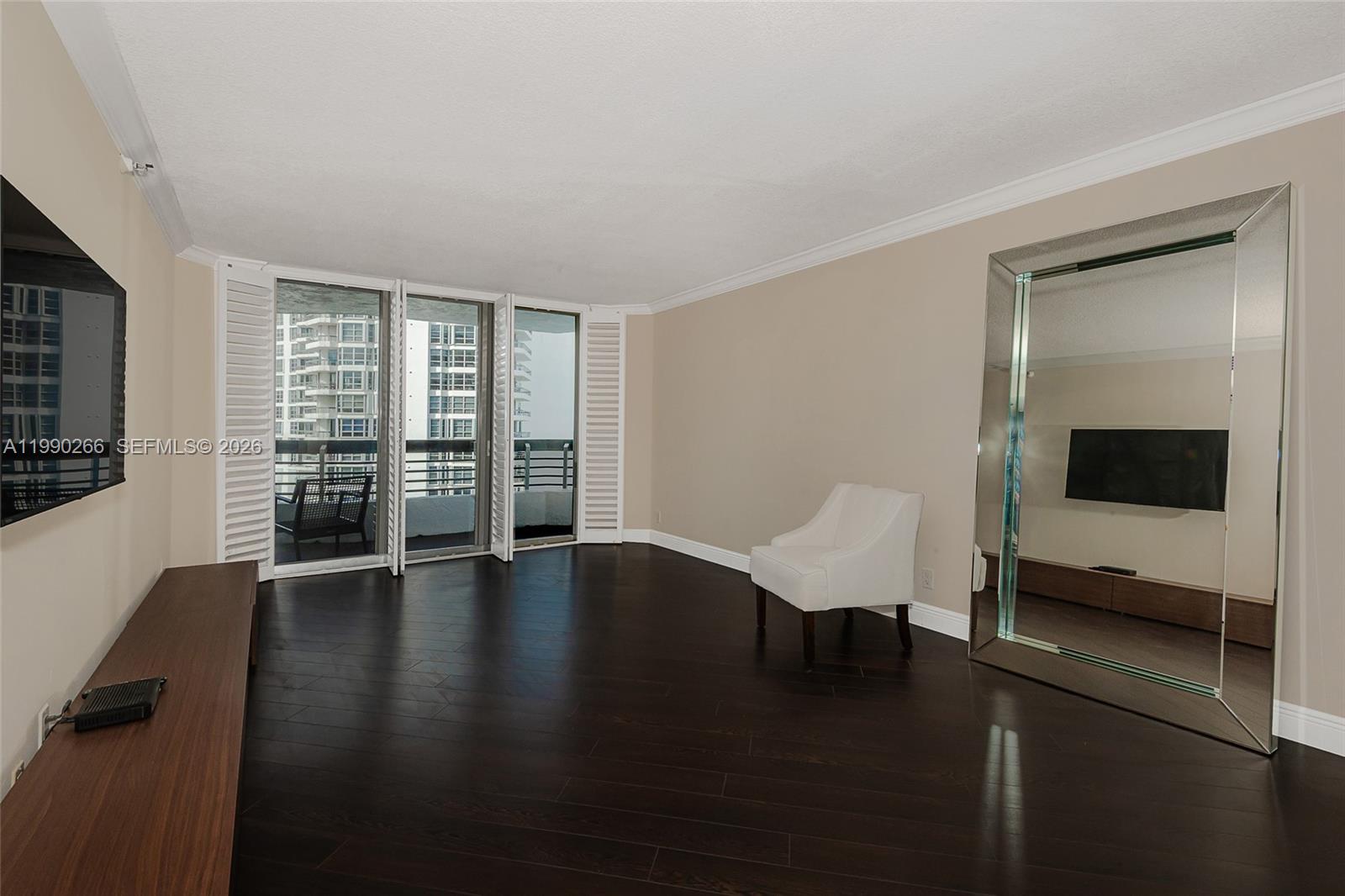MYSTIC POINTE CONDO NO TW - Residential