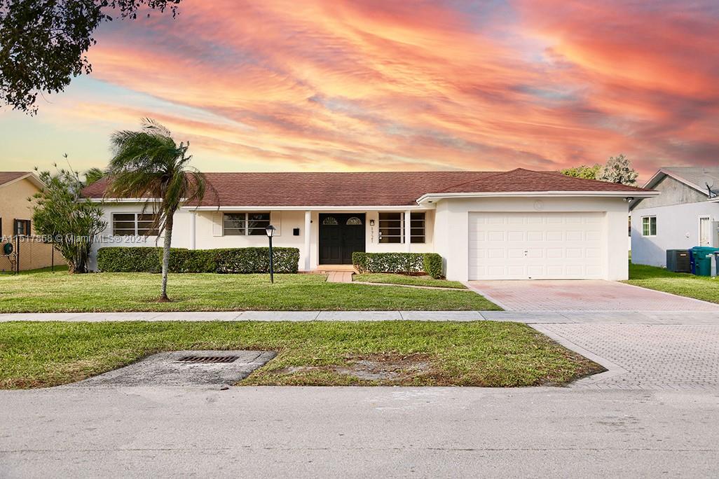 1721 Nw 191st St St, Miami Gardens, Broward County, Florida - 4 Bedrooms  
2 Bathrooms - 