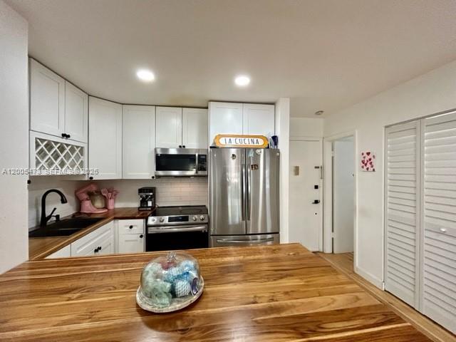 MAYFAIR APT CO-OP - Residential