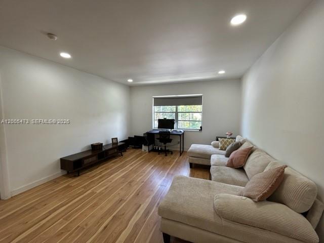 MAYFAIR APT CO-OP - Residential
