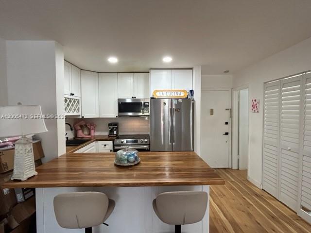 MAYFAIR APT CO-OP - Residential
