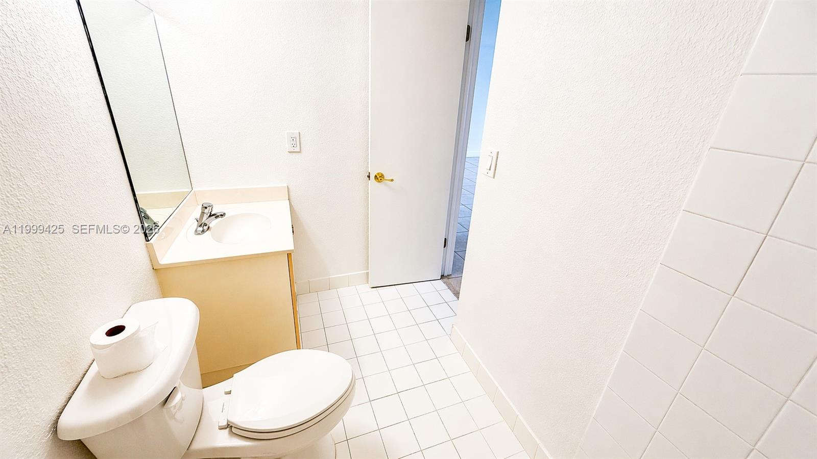 SPRINGCREST CONDO - Residential Lease