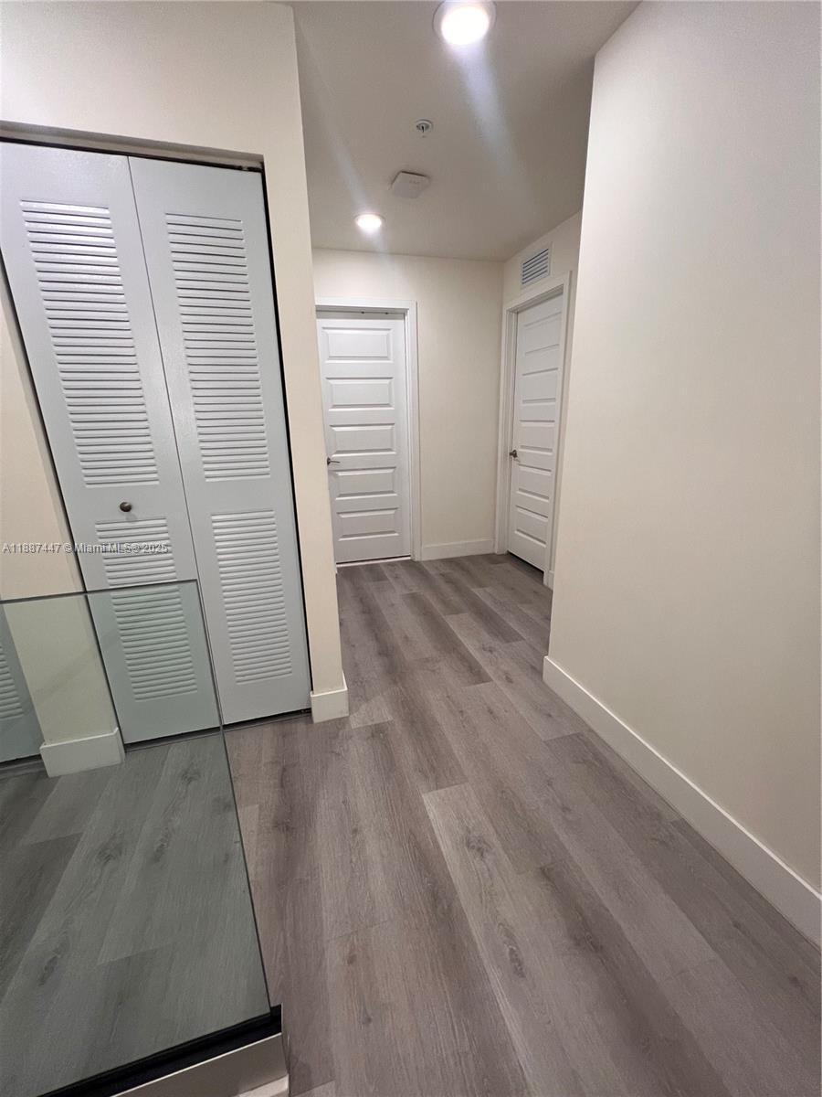 HIGHLAND AT PARK CENTRAL - Residential