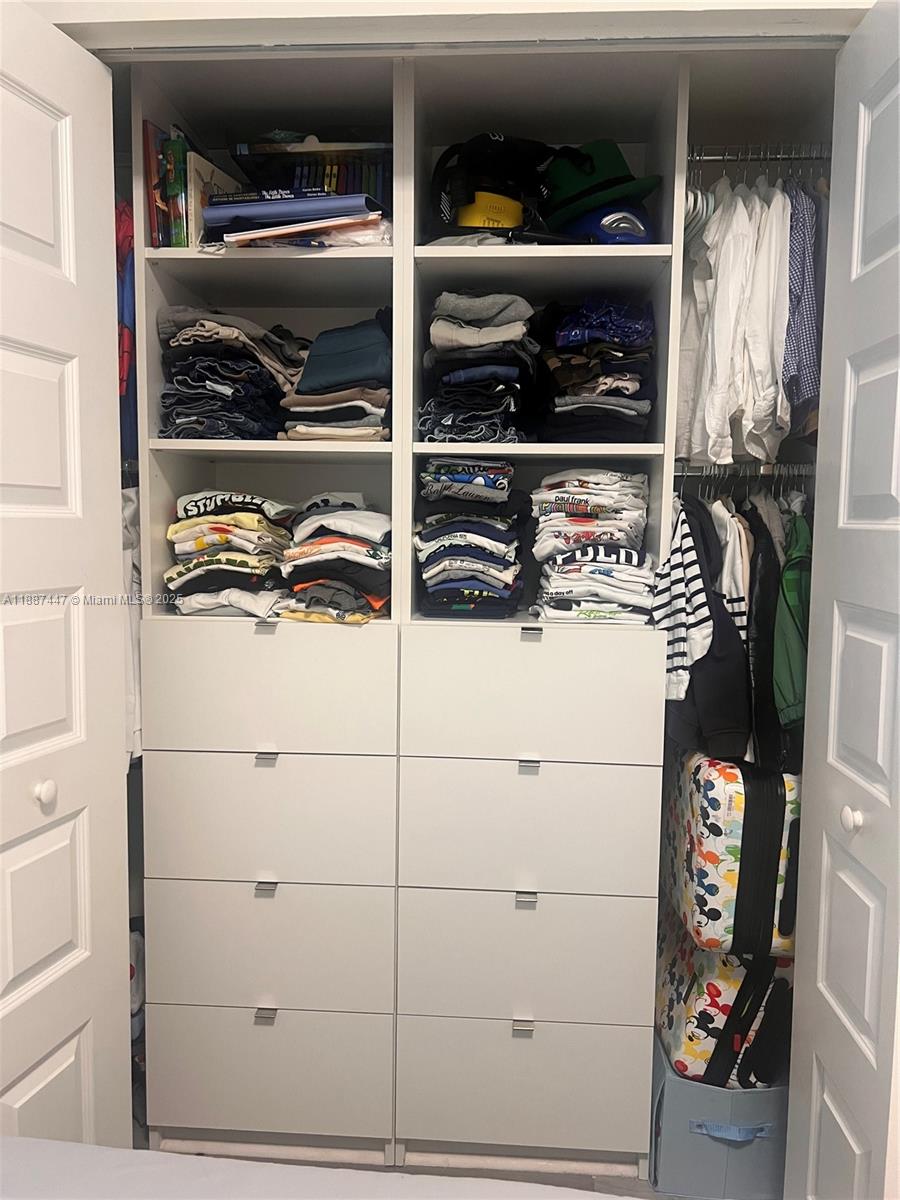 HIGHLAND AT PARK CENTRAL - Residential