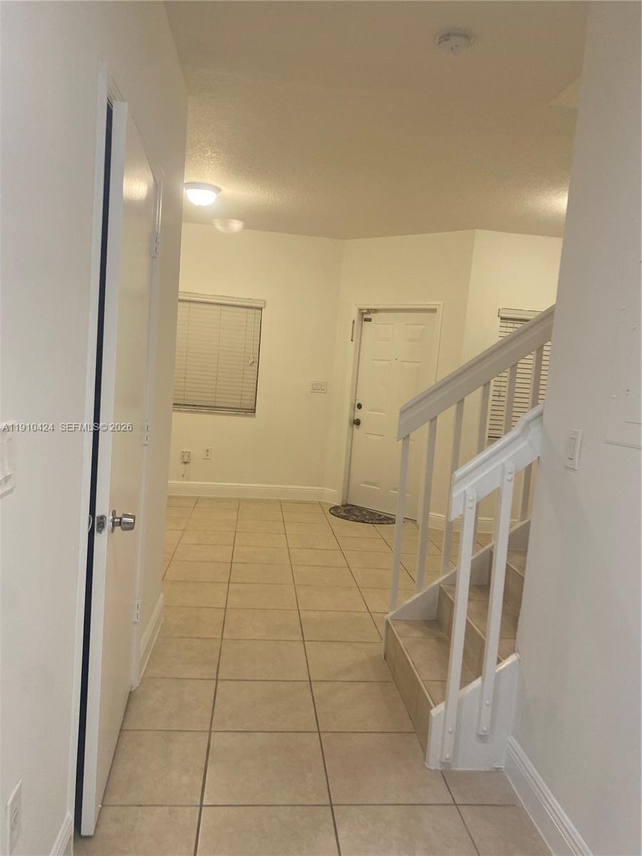 VENETIA GROVE - Residential