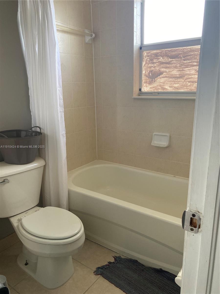 VENETIA GROVE - Residential