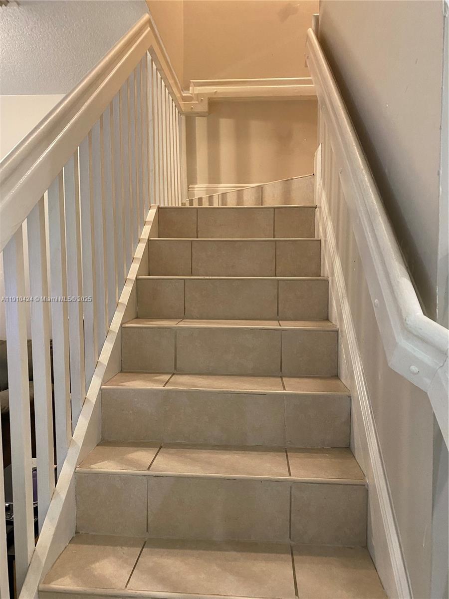 VENETIA GROVE - Residential