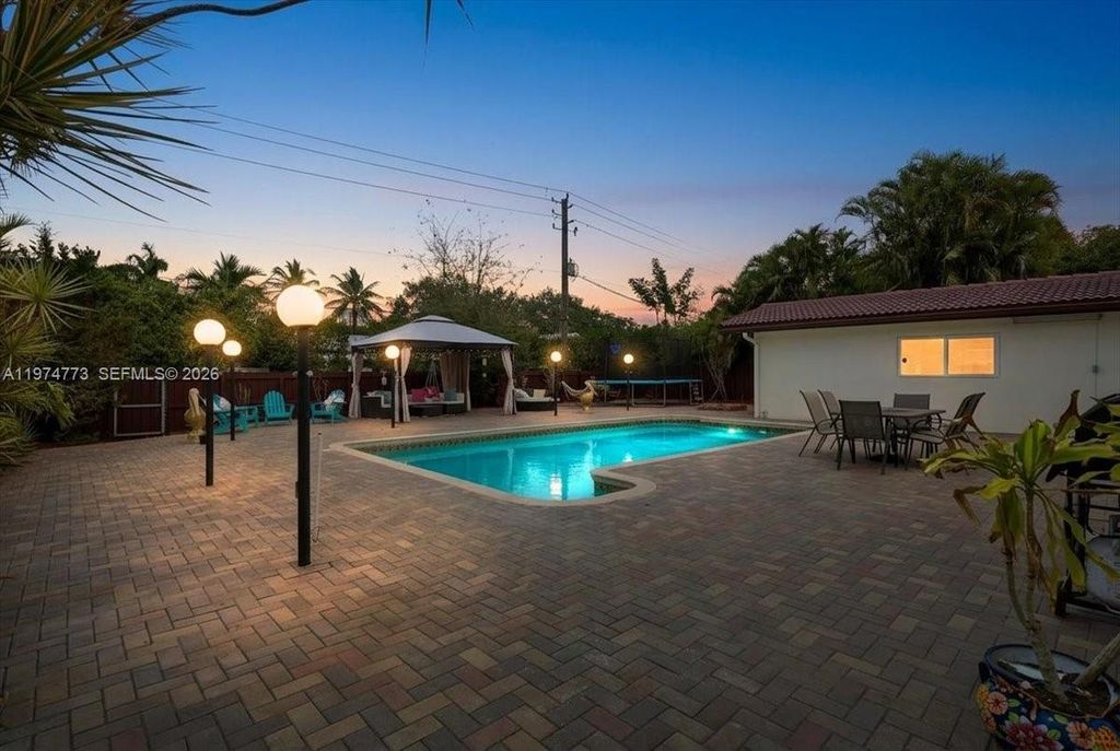 Photo of 4925 Tyler St, Hollywood, FL 33021 (MLS # A11974773)