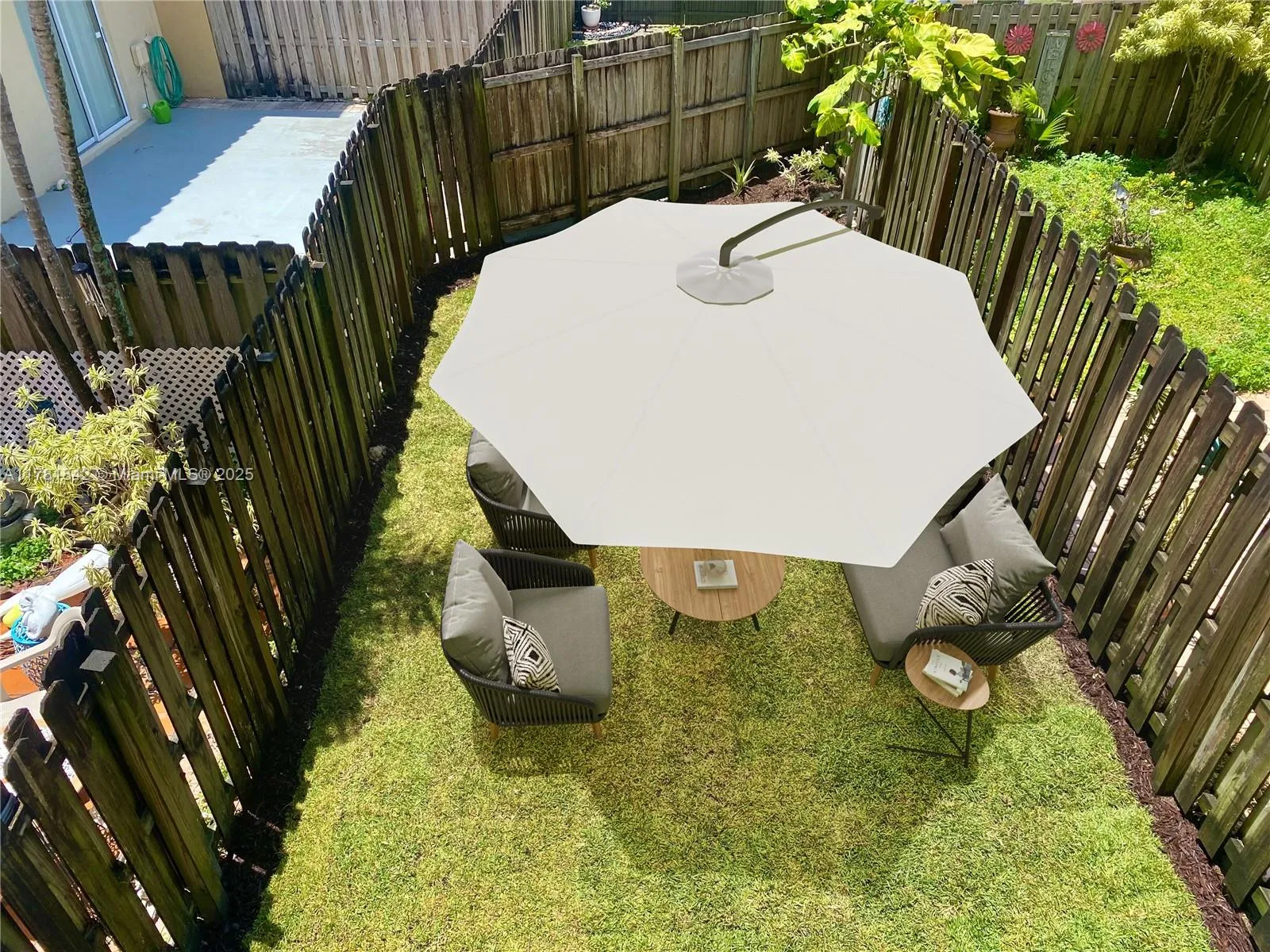 Miami, Florida 33126, United States, 3 Bedrooms Bedrooms, ,3 BathroomsBathrooms,Residential,Active,107338