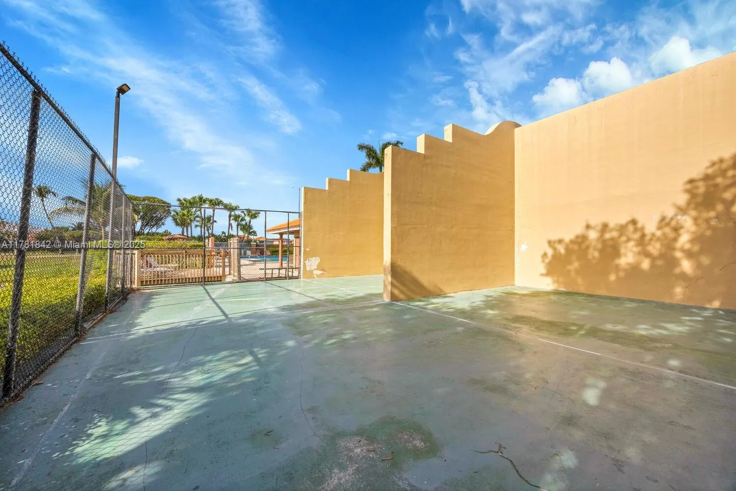 Miami, Florida 33126, United States, 3 Bedrooms Bedrooms, ,3 BathroomsBathrooms,Residential,Active,107338