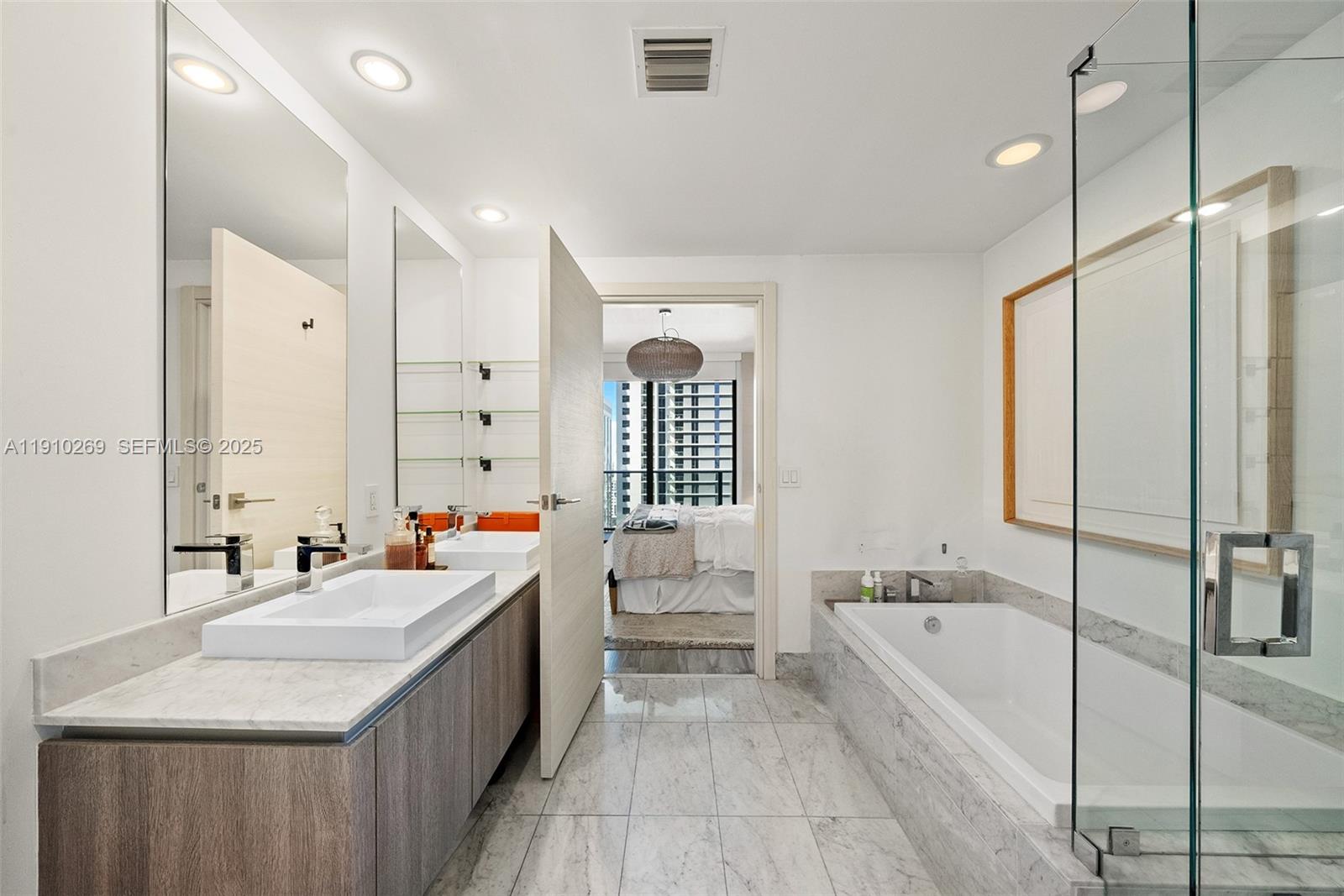 801 SMA RESIDENCES CONDO - Residential