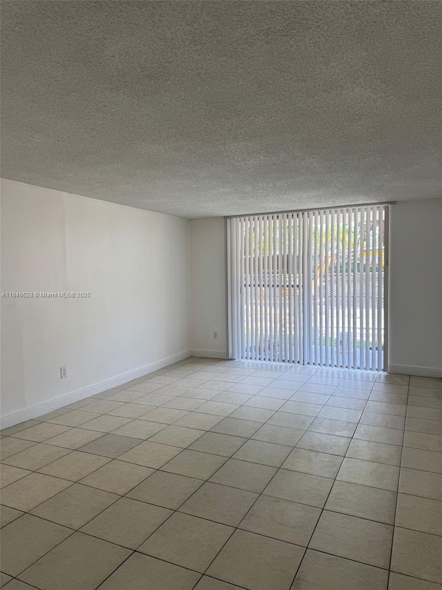 482 NW 165th St Rd A-105