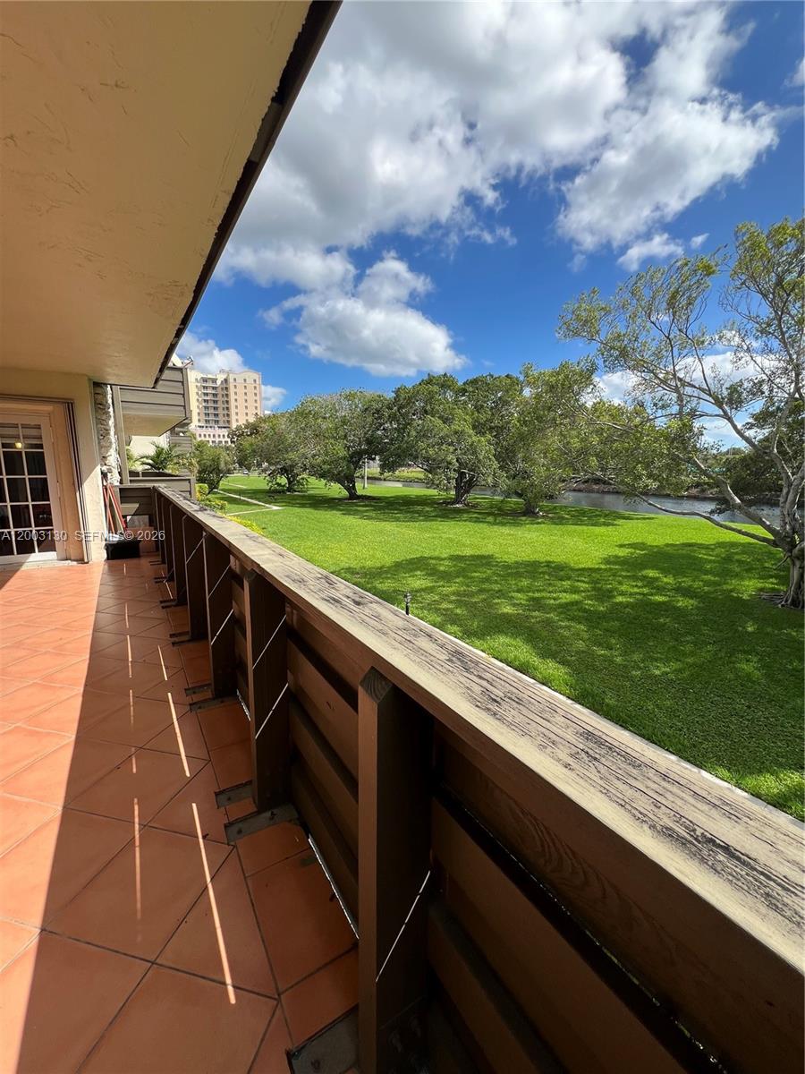 THE LEDGES CONDO - Residential