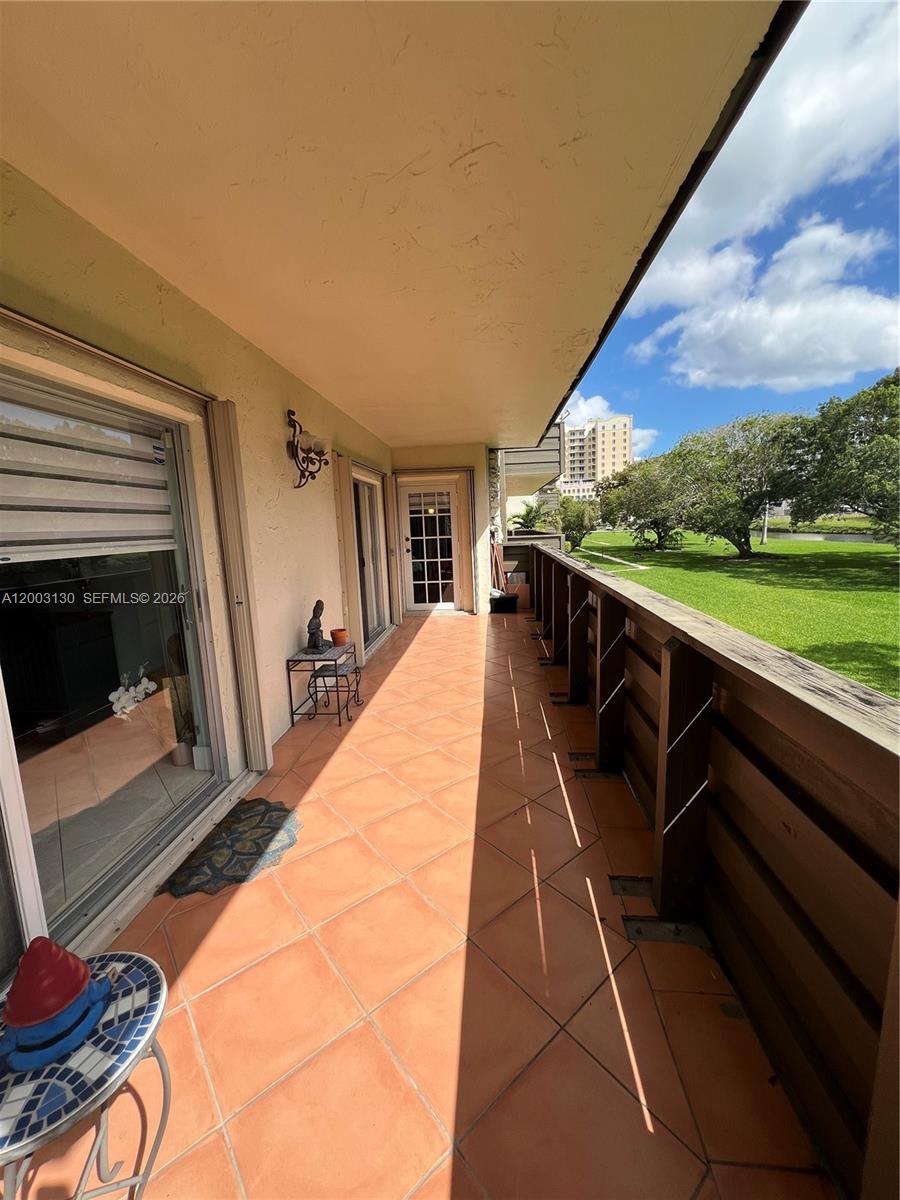 THE LEDGES CONDO - Residential