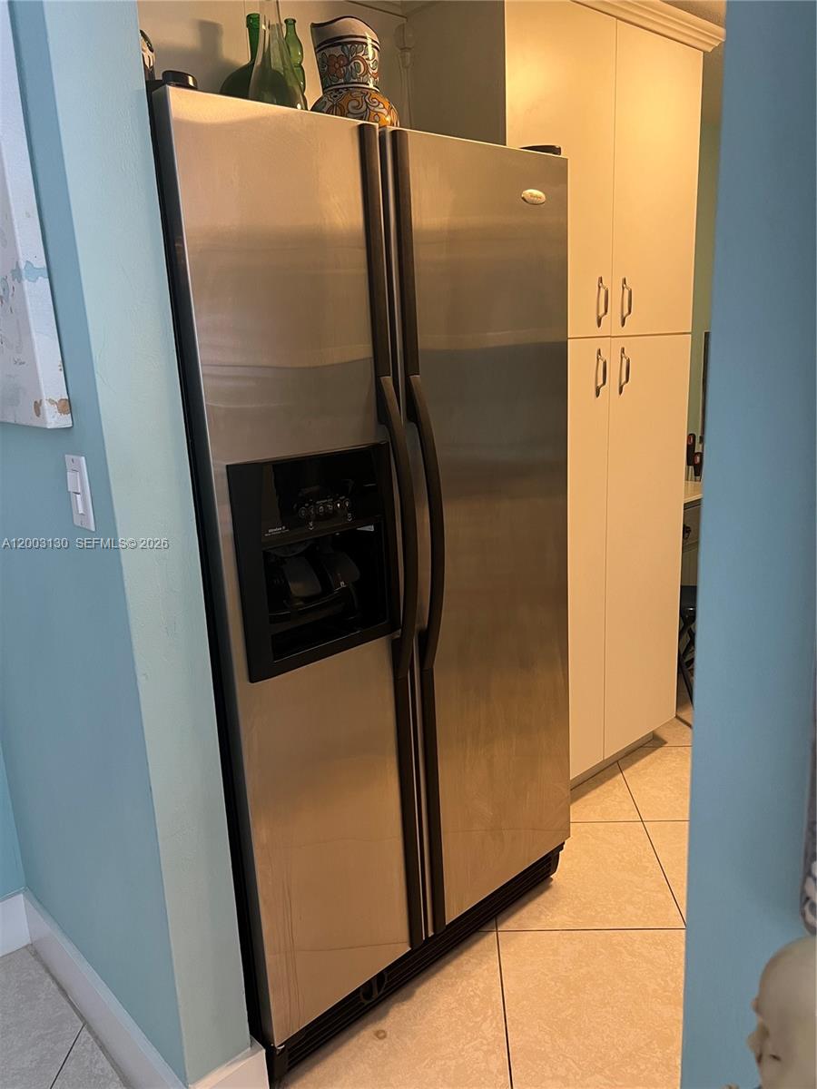 THE LEDGES CONDO - Residential