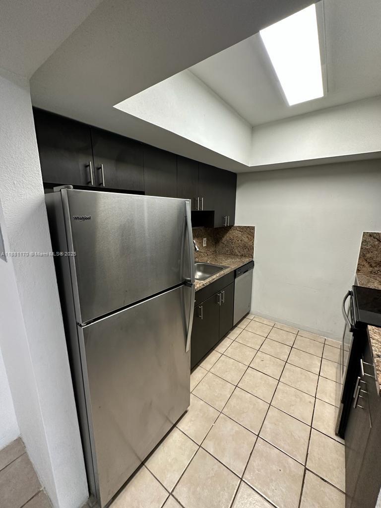 SANS SOUCI CONDO - Residential Lease