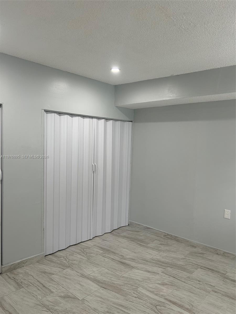 CAROL CITY 2ND ADDN - Residential Lease