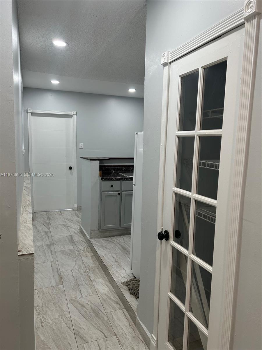 CAROL CITY 2ND ADDN - Residential Lease