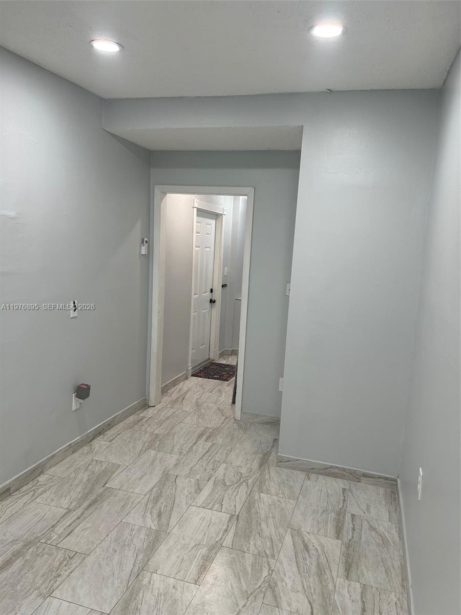 CAROL CITY 2ND ADDN - Residential Lease