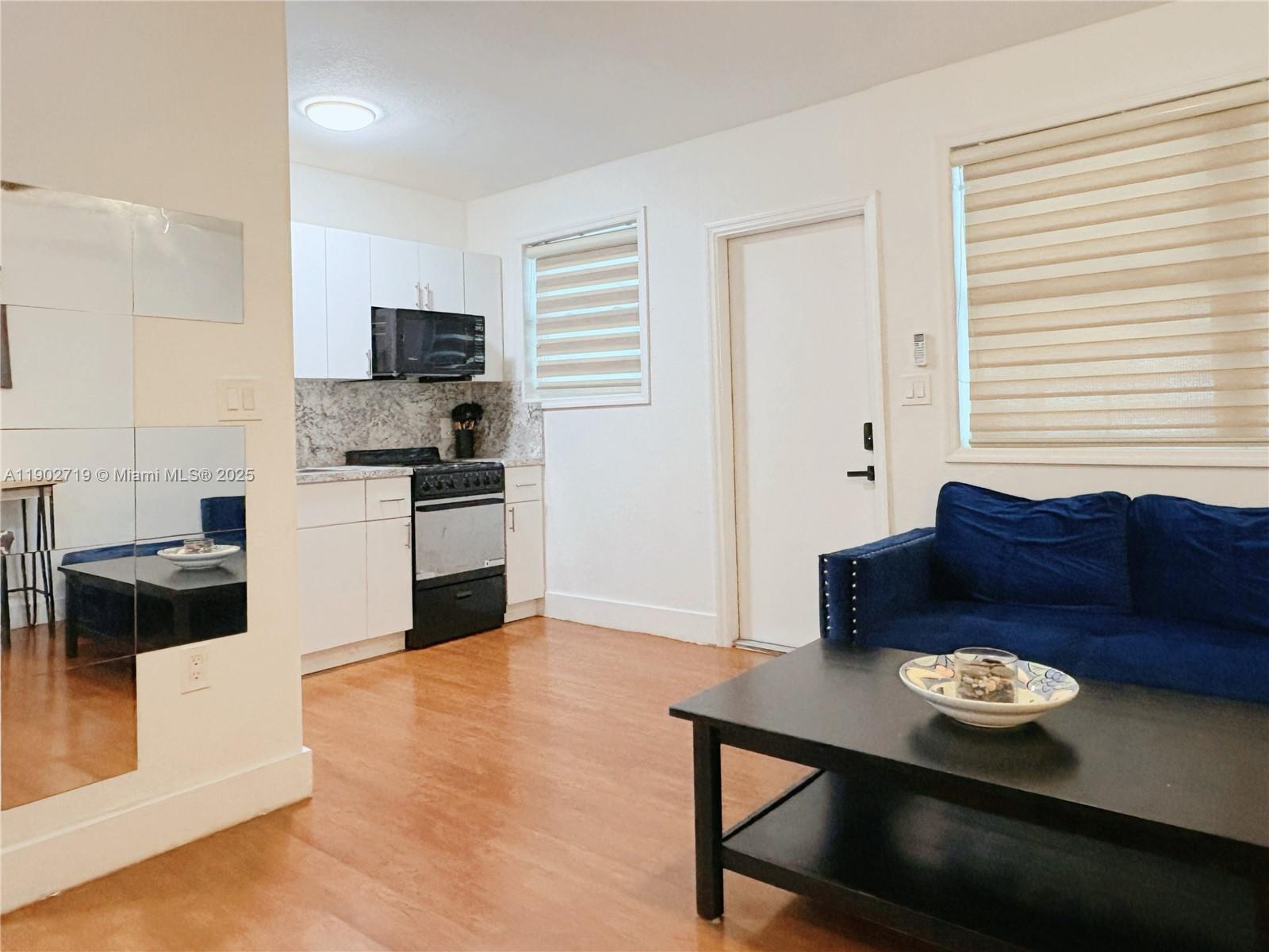 THOMAS ESTATES - Residential Lease