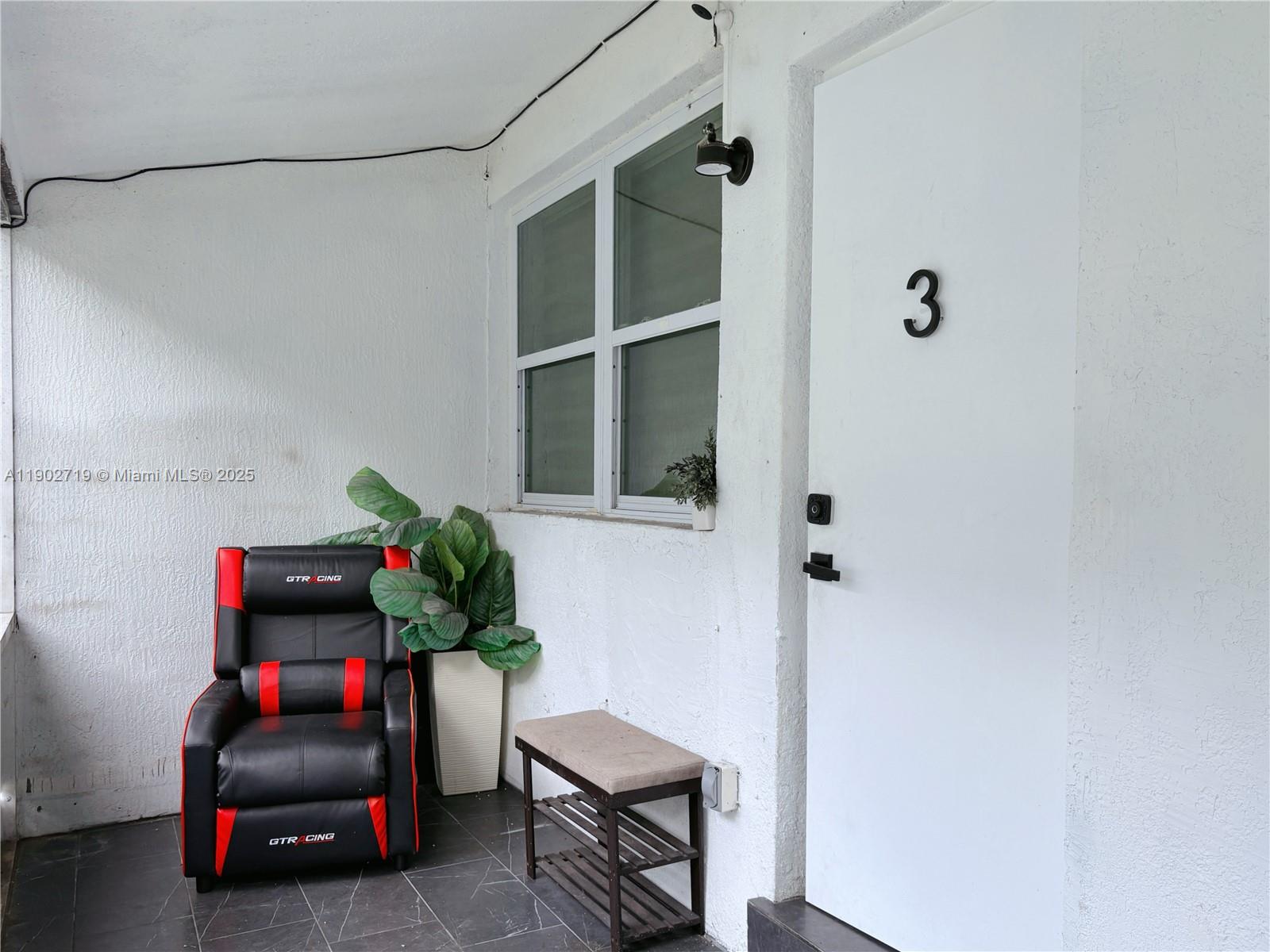 THOMAS ESTATES - Residential Lease