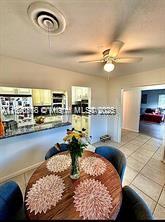 HOLLYWOOD HILLS - Residential