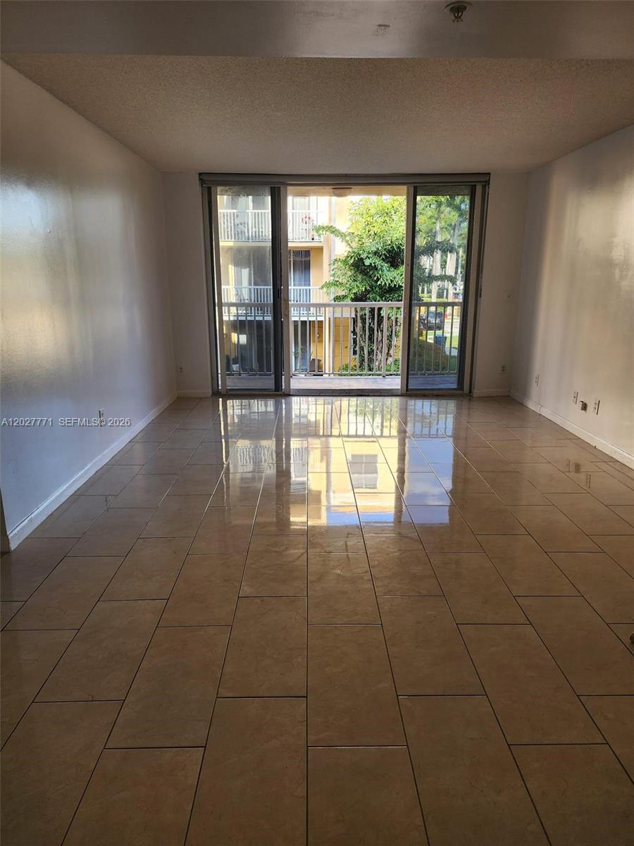 1450 SE 3rd Ave 208